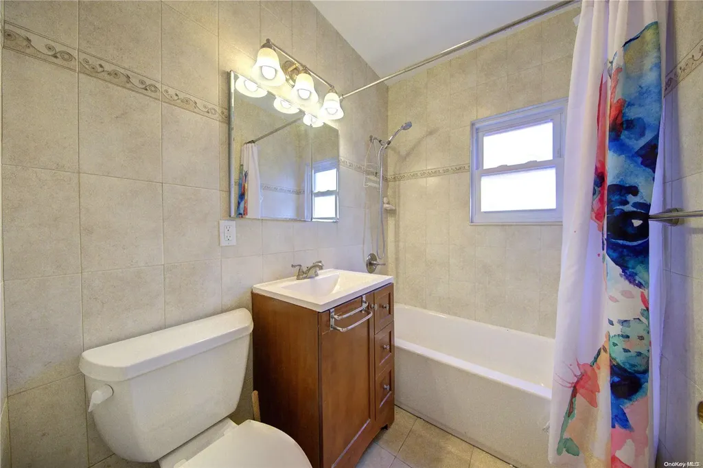 81-24 Commonwealth Boulevard Bellerose NY 11426