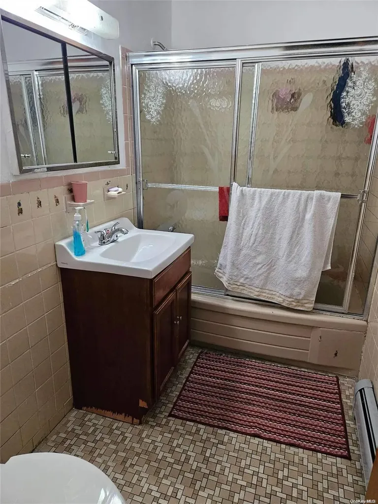 348 Bleecker Street Brooklyn NY 11237