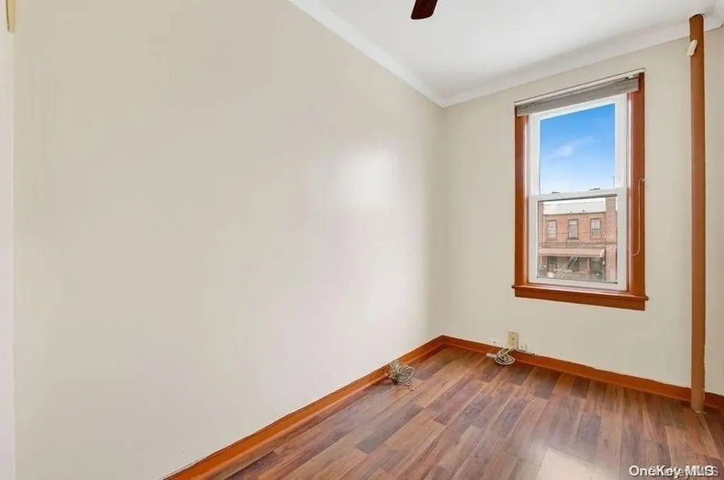 712 E 43rd Street Brooklyn NY 11203