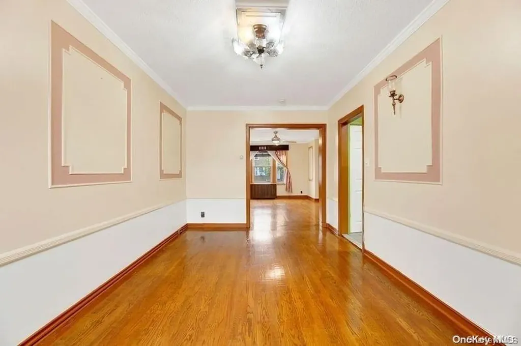 712 E 43rd Street Brooklyn NY 11203