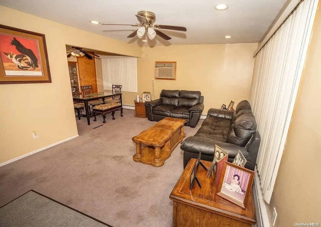 155 9th Street Bethpage NY 11714