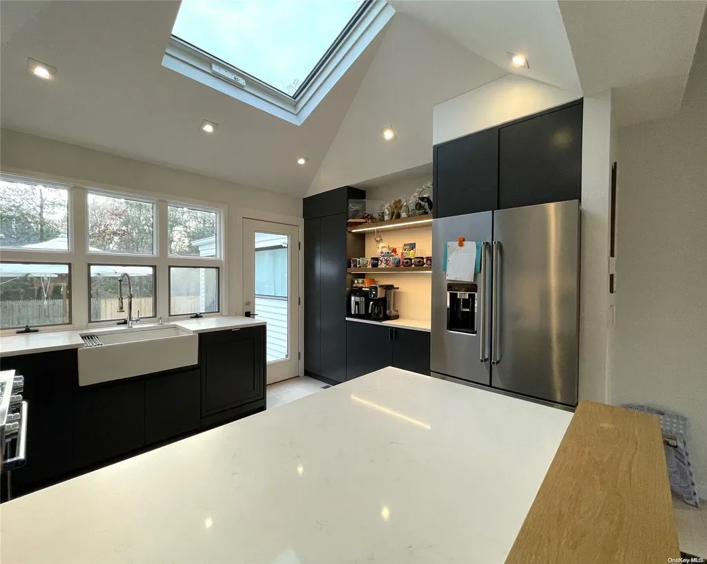 51 Cedar Ridge Drive East Hampton NY 11937