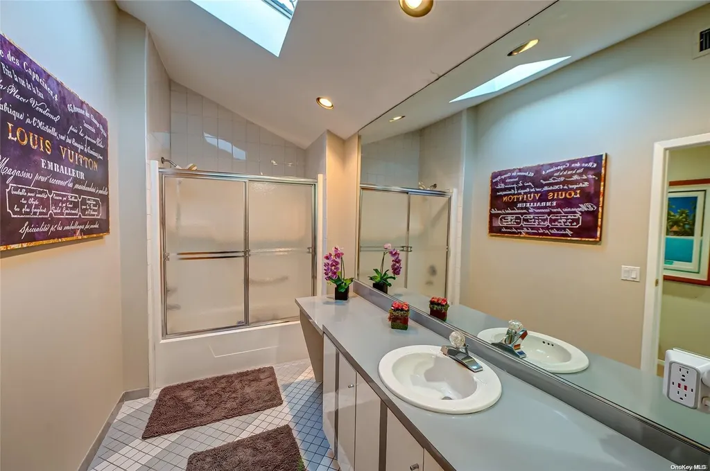 51 The Helm East Islip NY 11730