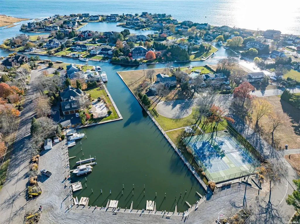 51 The Helm East Islip NY 11730