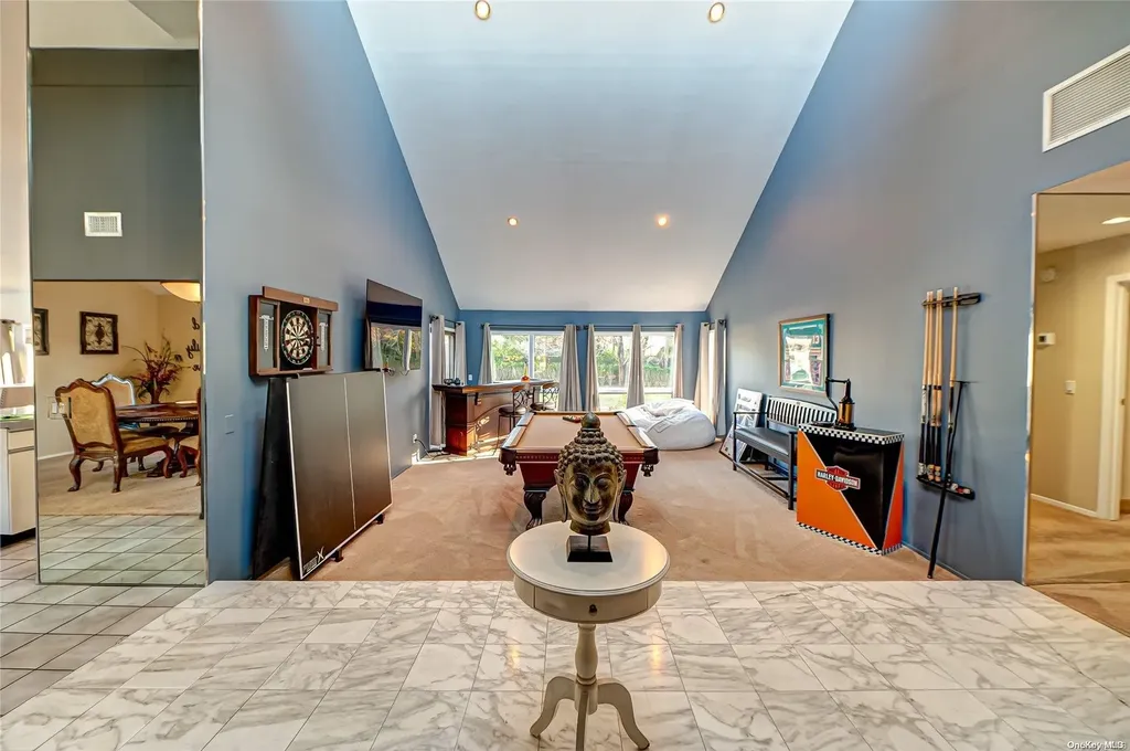 51 The Helm East Islip NY 11730