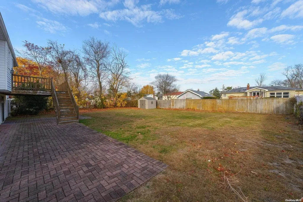 15 Codman Street Brentwood NY 11717