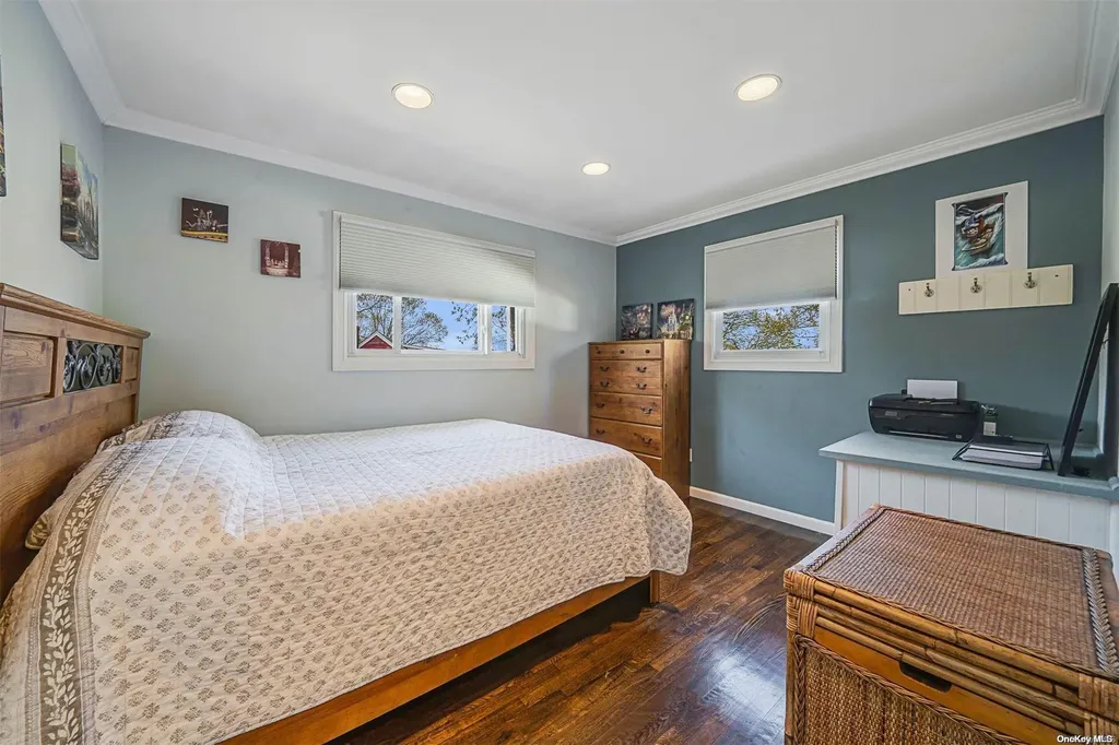 1046 Commack Road Dix Hills NY 11746