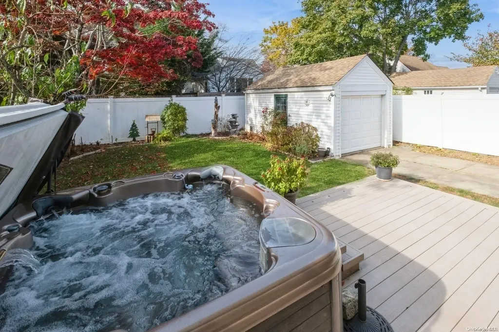 2462 Loft Avenue Baldwin NY 11510