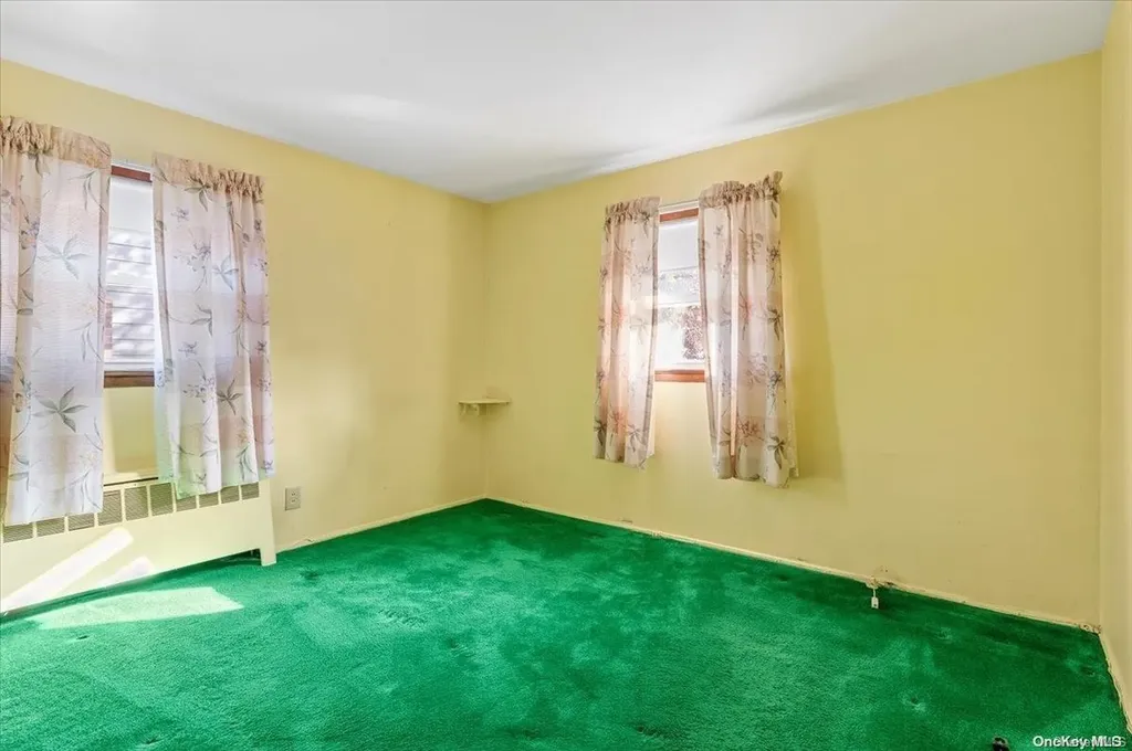 89 Meade Avenue Bethpage NY 11714