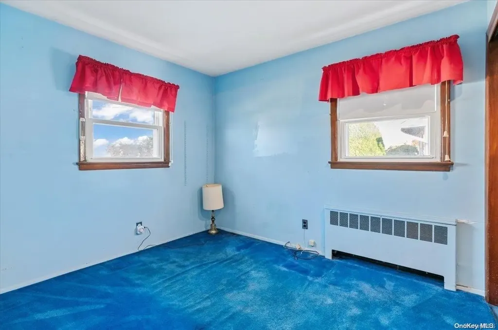 89 Meade Avenue Bethpage NY 11714