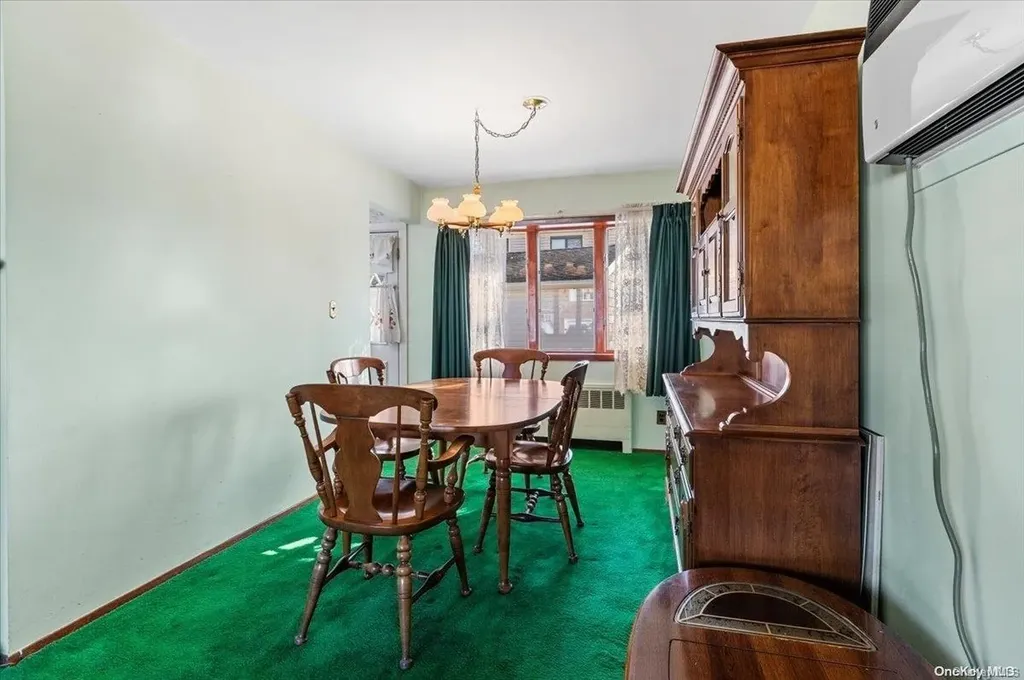 89 Meade Avenue Bethpage NY 11714