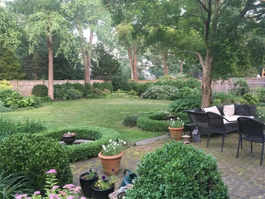 1325 Potter Boulevard Bay Shore NY 11706