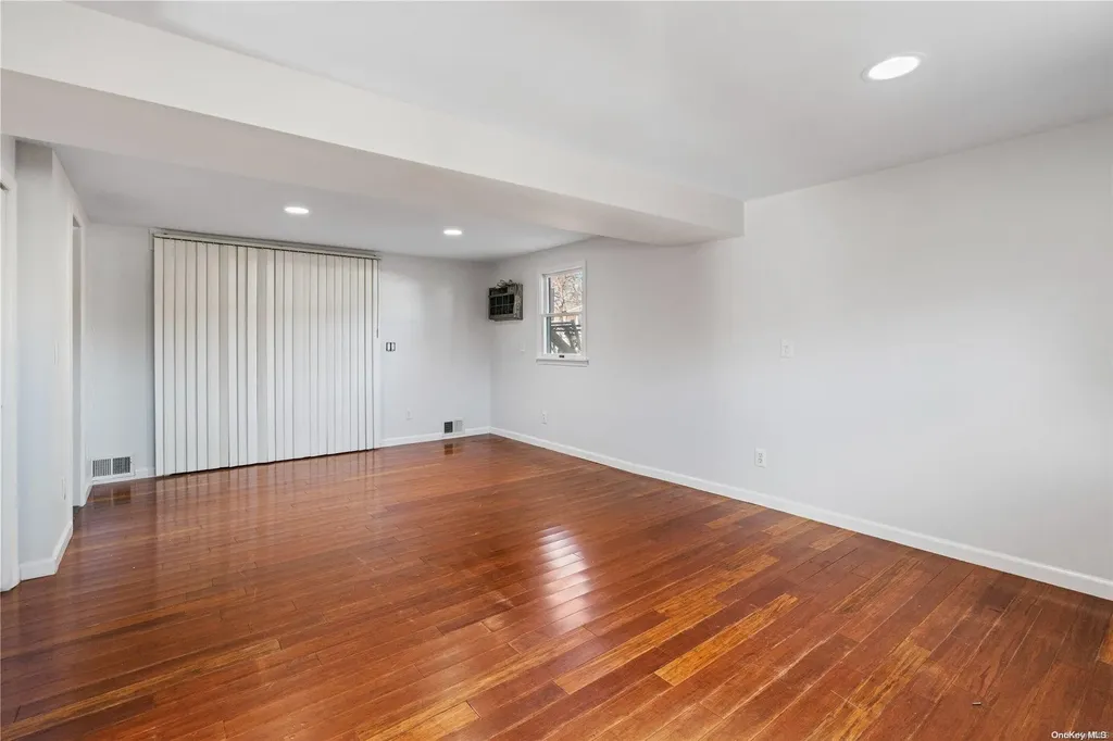 1400 Boston Avenue Bay Shore NY 11706