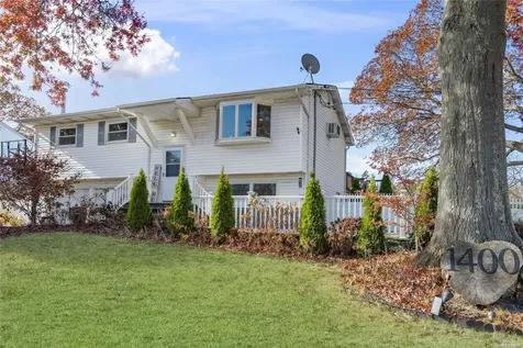 1400 Boston Avenue Bay Shore NY 11706