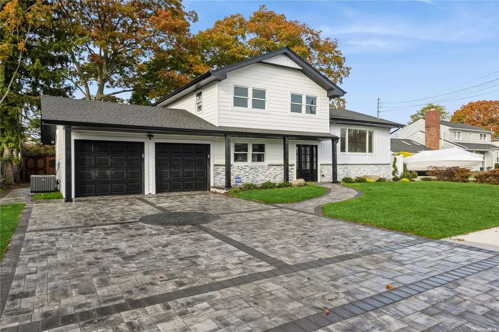 21 S Merrick Road Massapequa NY 11758