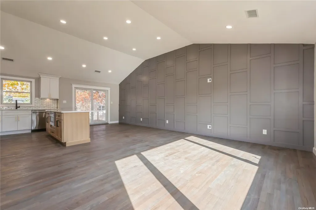 21 S Merrick Road Massapequa NY 11758