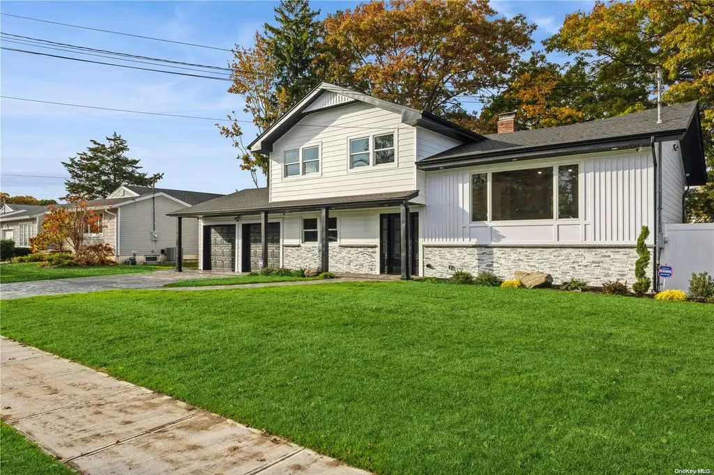 21 S Merrick Road Massapequa NY 11758