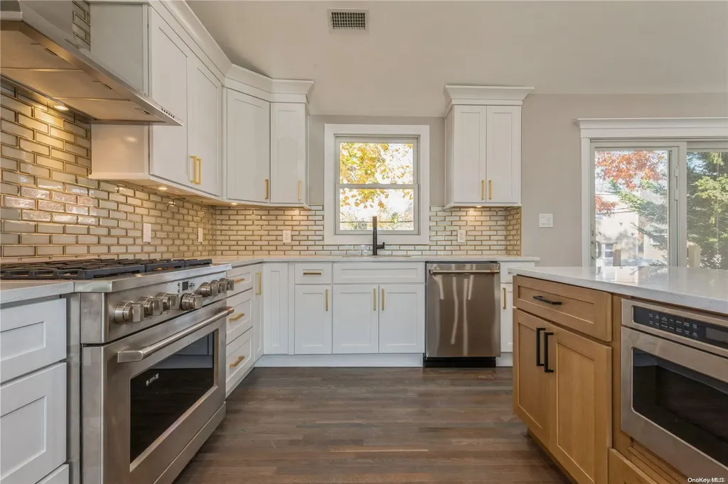 21 S Merrick Road Massapequa NY 11758