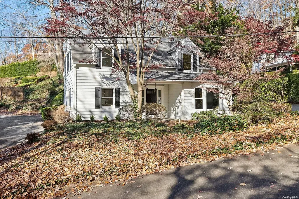 84 Prospect Road Centerport NY 11721