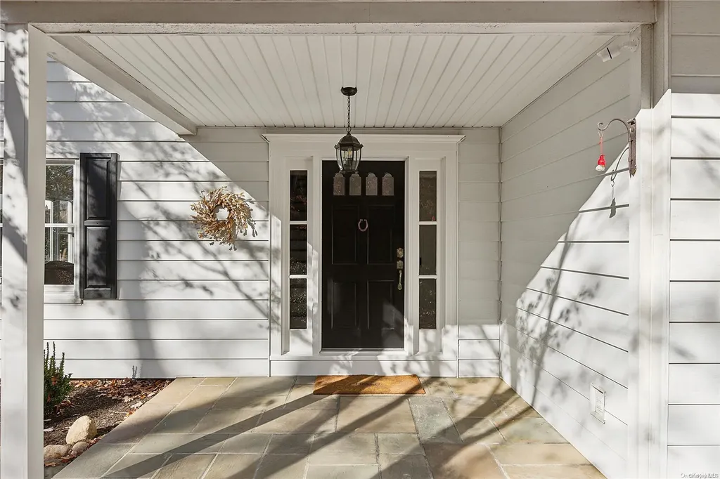 84 Prospect Road Centerport NY 11721
