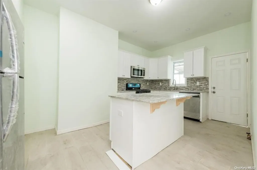 225 Warwick Street Brooklyn NY 11207