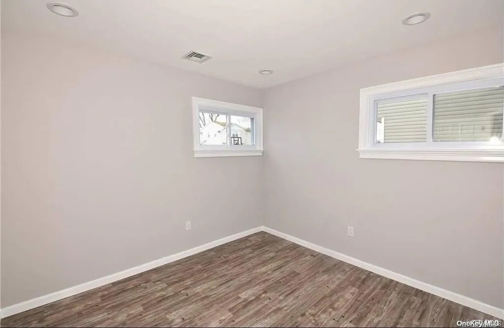 38 Hubbard Avenue Freeport NY 11520