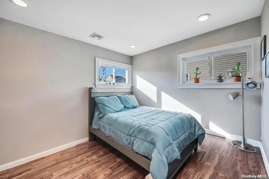 38 Hubbard Avenue Freeport NY 11520