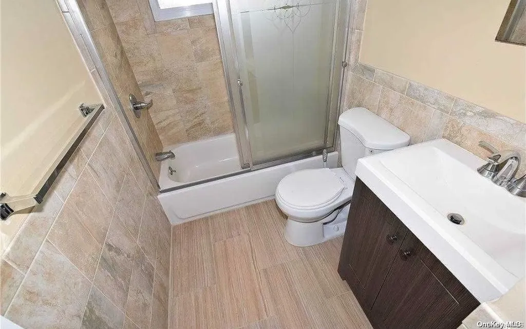 38 Hubbard Avenue Freeport NY 11520
