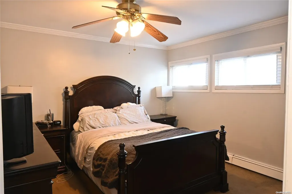 175 Willowood Drive Wantagh NY 11793