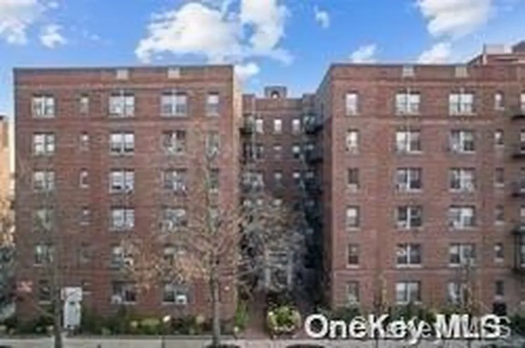 2375 Ocean Avenue Homecrest NY 11229