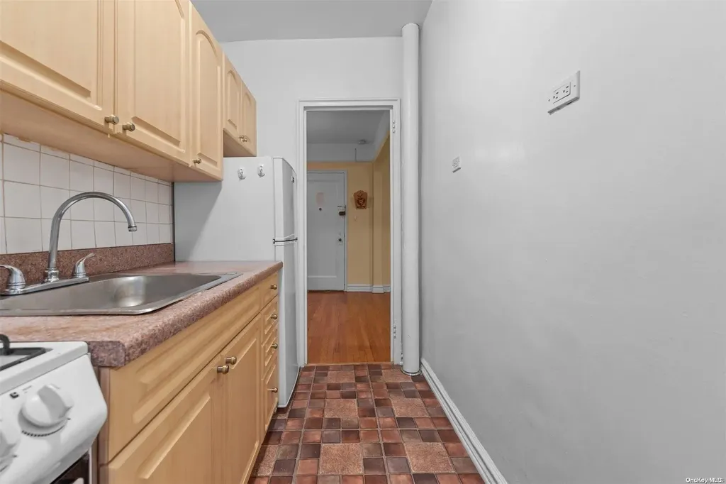 2375 Ocean Avenue Homecrest NY 11229