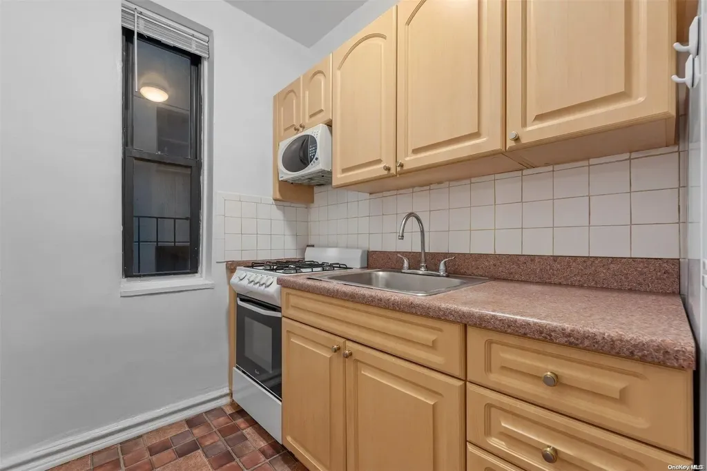 2375 Ocean Avenue Homecrest NY 11229