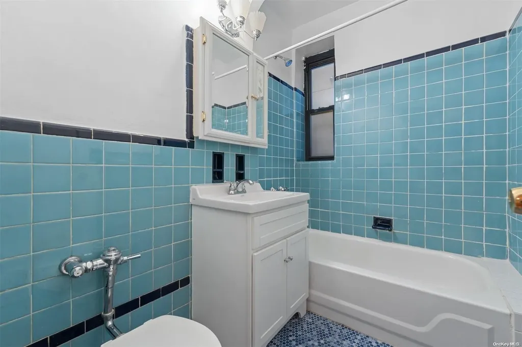 2375 Ocean Avenue Homecrest NY 11229