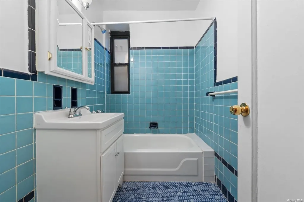 2375 Ocean Avenue Homecrest NY 11229