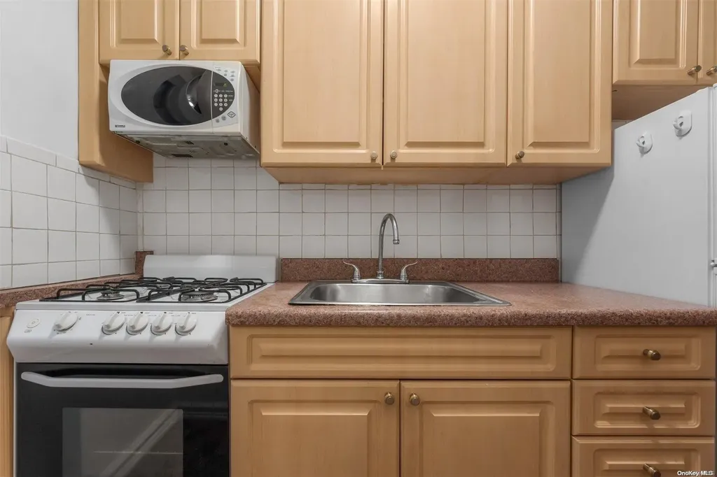 2375 Ocean Avenue Homecrest NY 11229