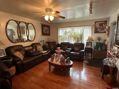 179-21 143 Avenue Springfield Gardens NY 11413