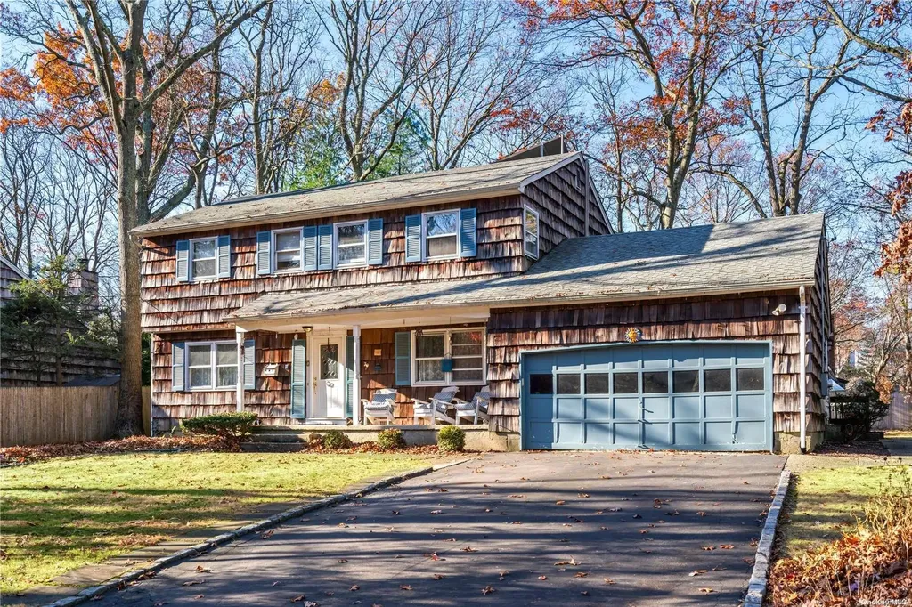 7 Oleander Drive Northport NY 11768