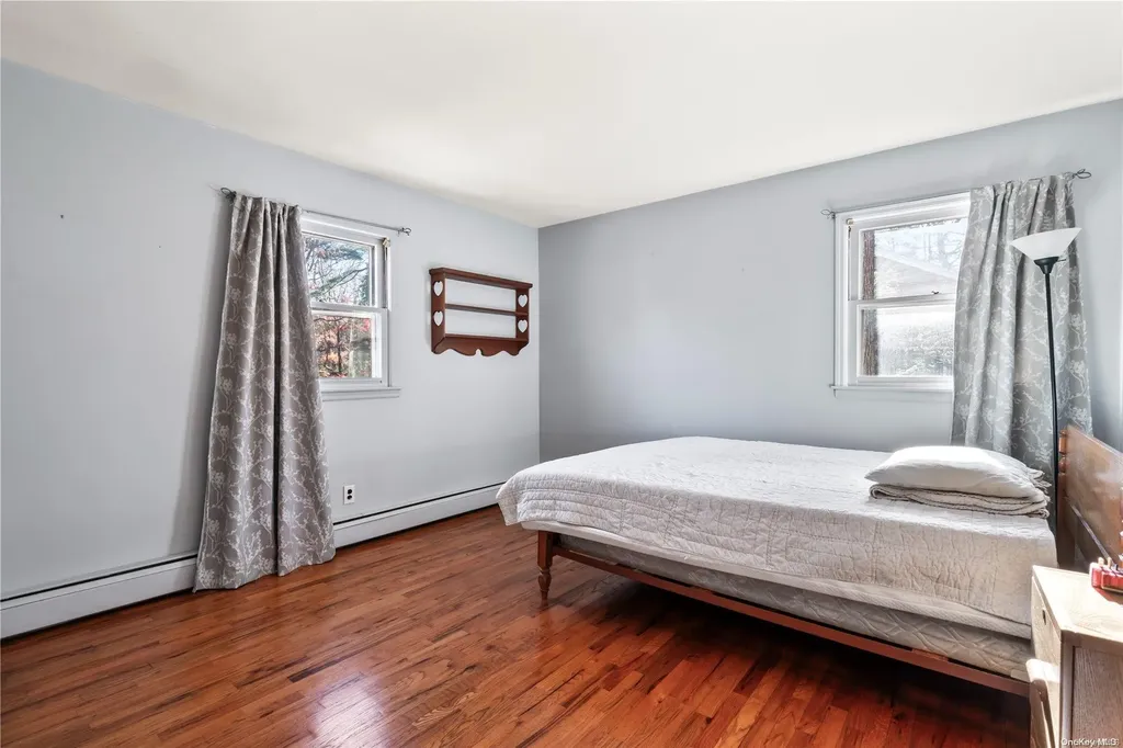 7 Oleander Drive Northport NY 11768