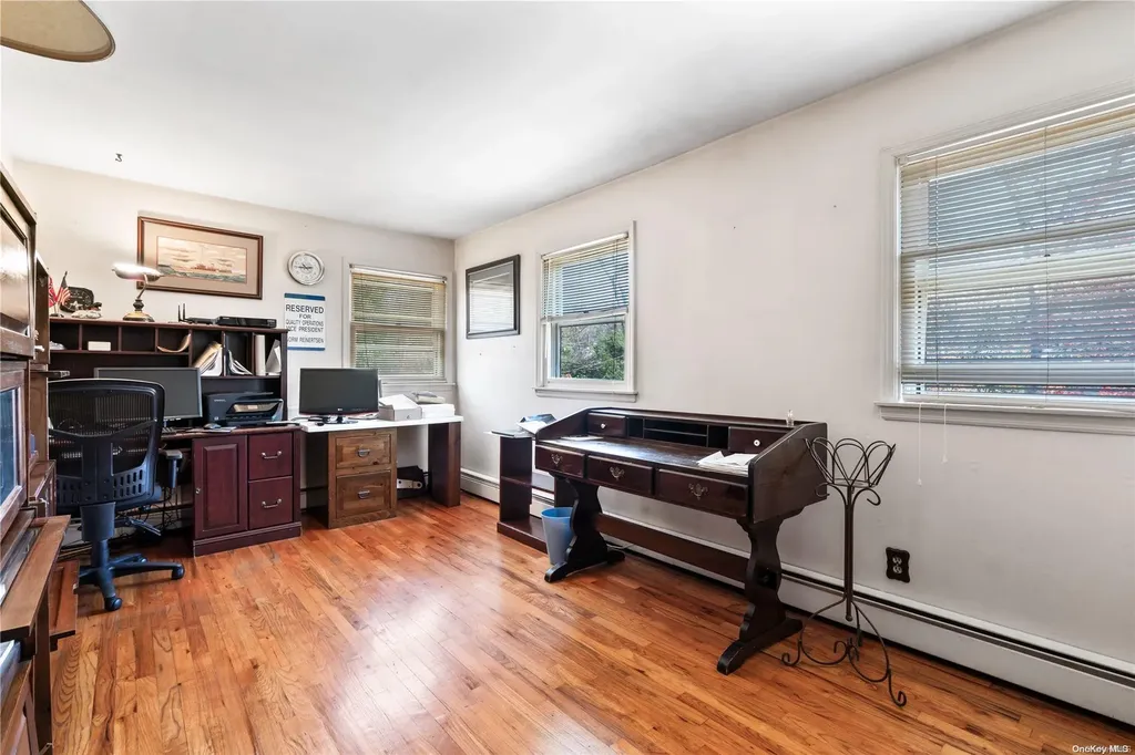 7 Oleander Drive Northport NY 11768