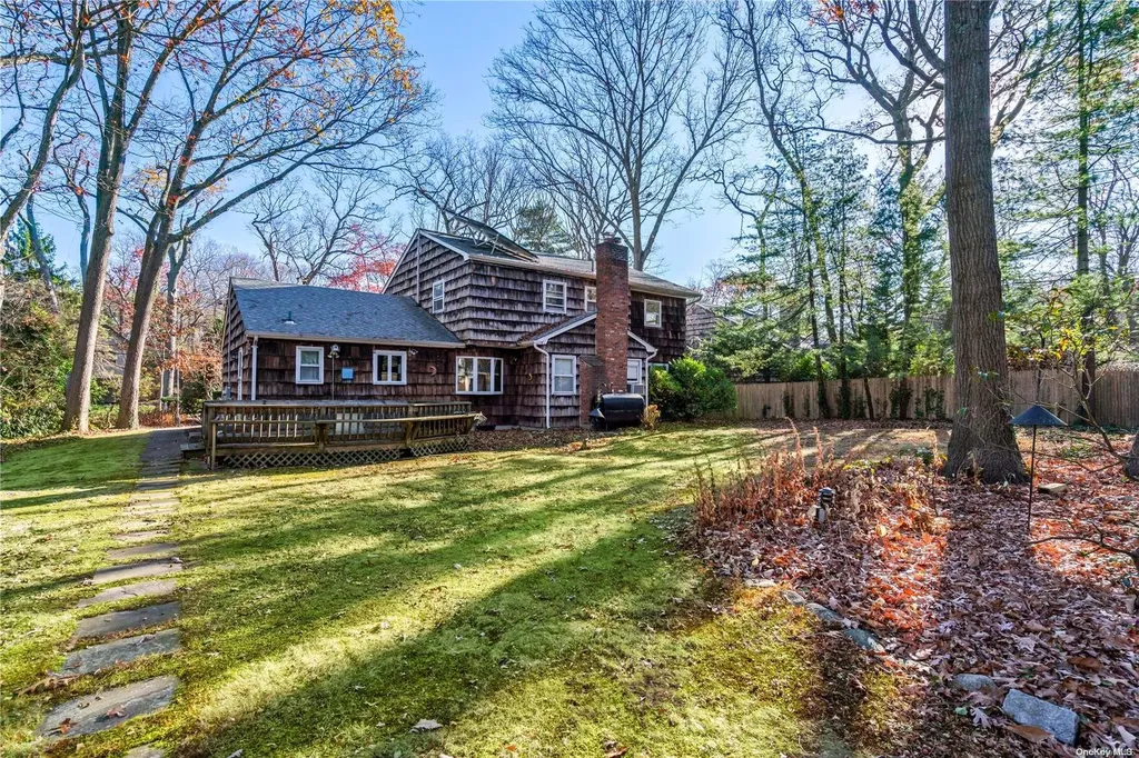 7 Oleander Drive Northport NY 11768