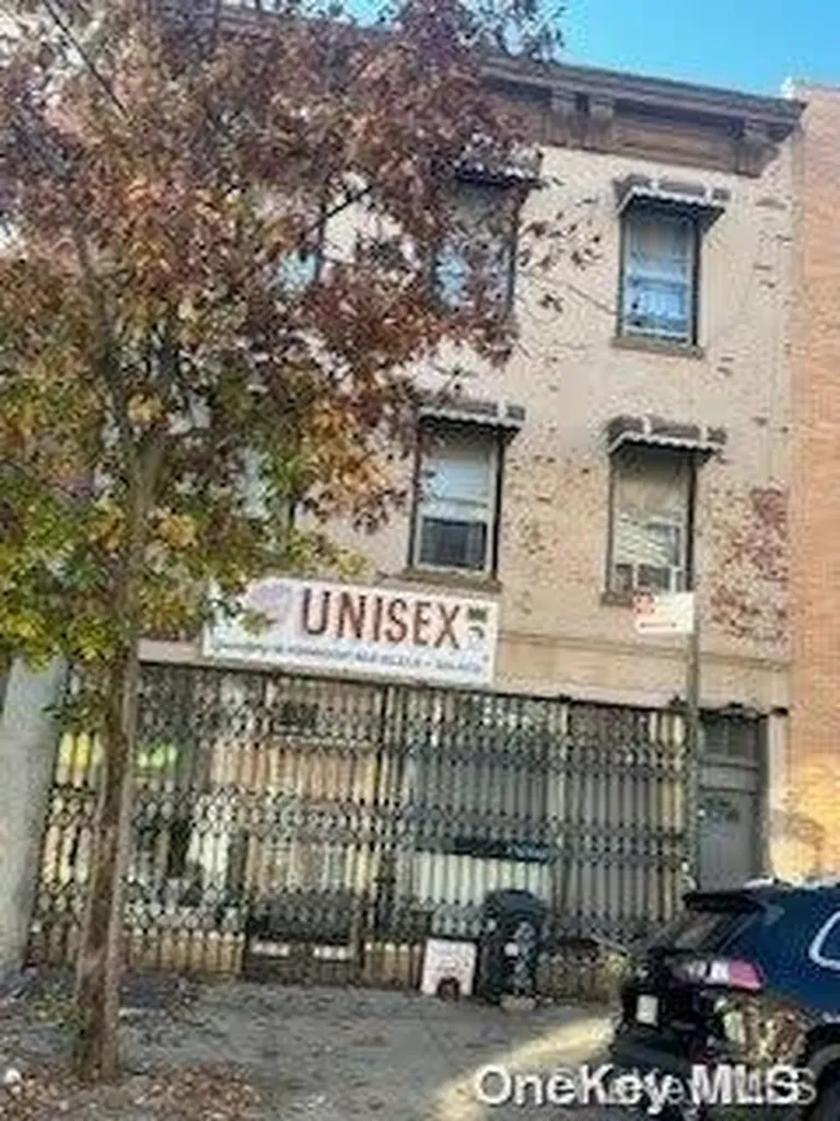 133 Manhattan Avenue Brooklyn NY 11206