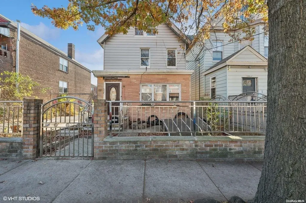 2866 Middletown Road Bronx NY 10461