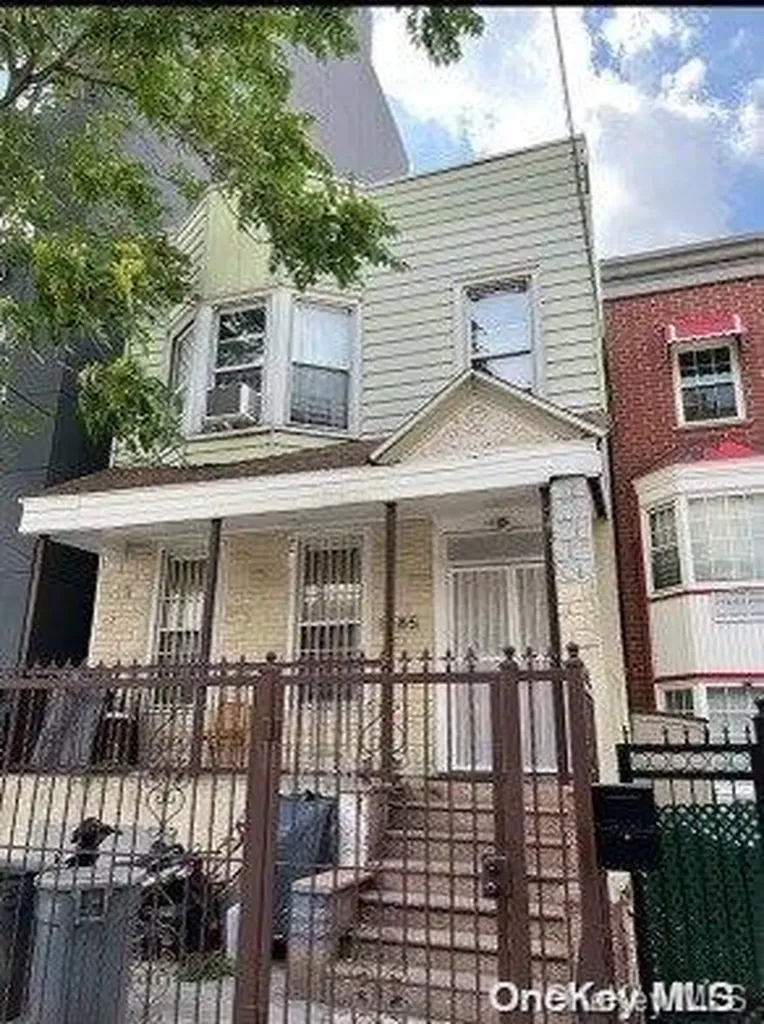 1285 Hoe Avenue Bronx NY 10459