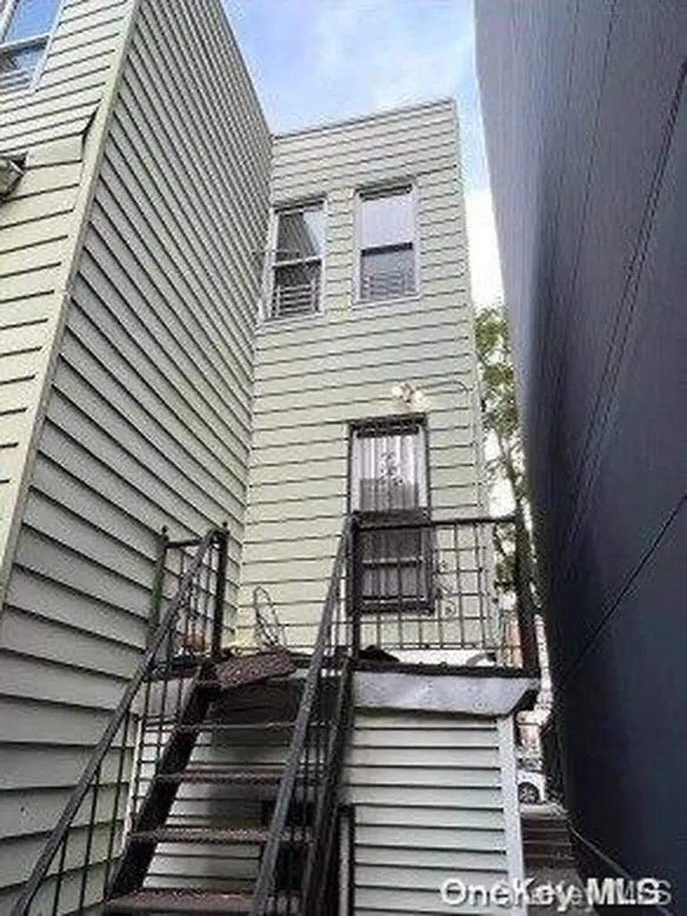 1285 Hoe Avenue Bronx NY 10459
