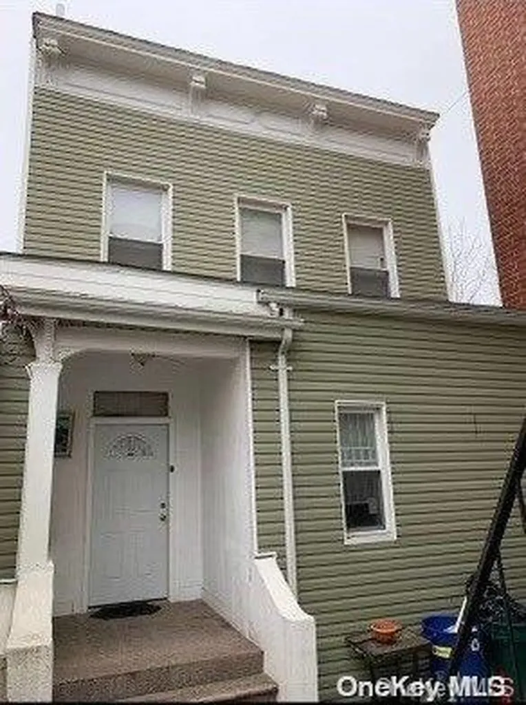 1285 Hoe Avenue Bronx NY 10459