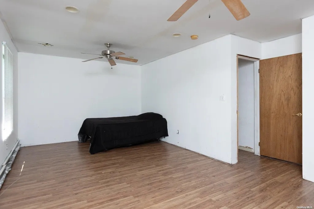 115 Norfleet Lane Coram NY 11727