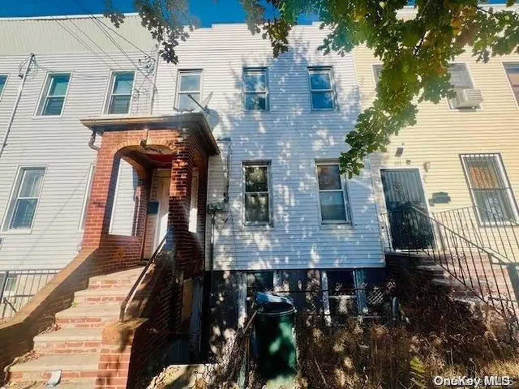 851 Glenmore Avenue Brooklyn NY 11208
