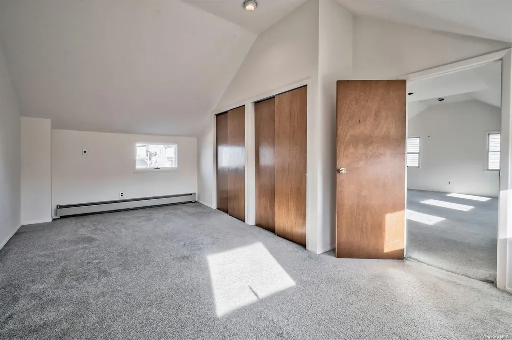 1 Jetmore Place Massapequa NY 11758
