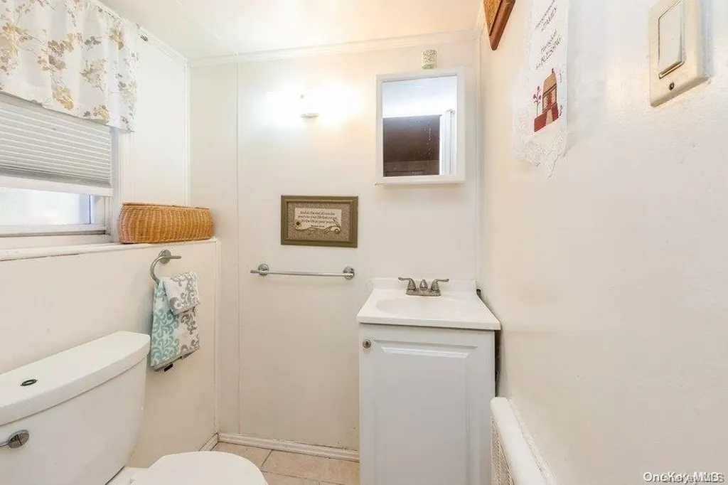 38 Hausch Boulevard Roosevelt NY 11575