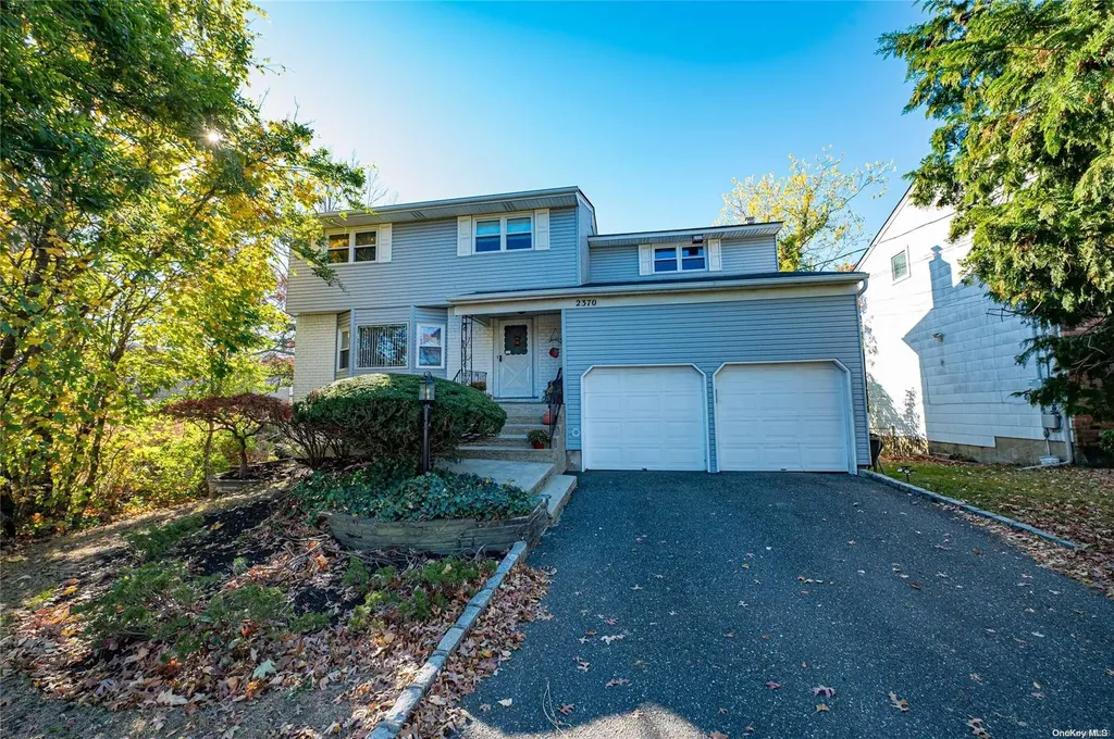 2370 Camp Avenue Merrick NY 11566